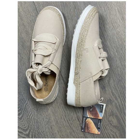 Bearpaw Billie Sneakers Women's Shoes NWB! - Picture 1 of 13